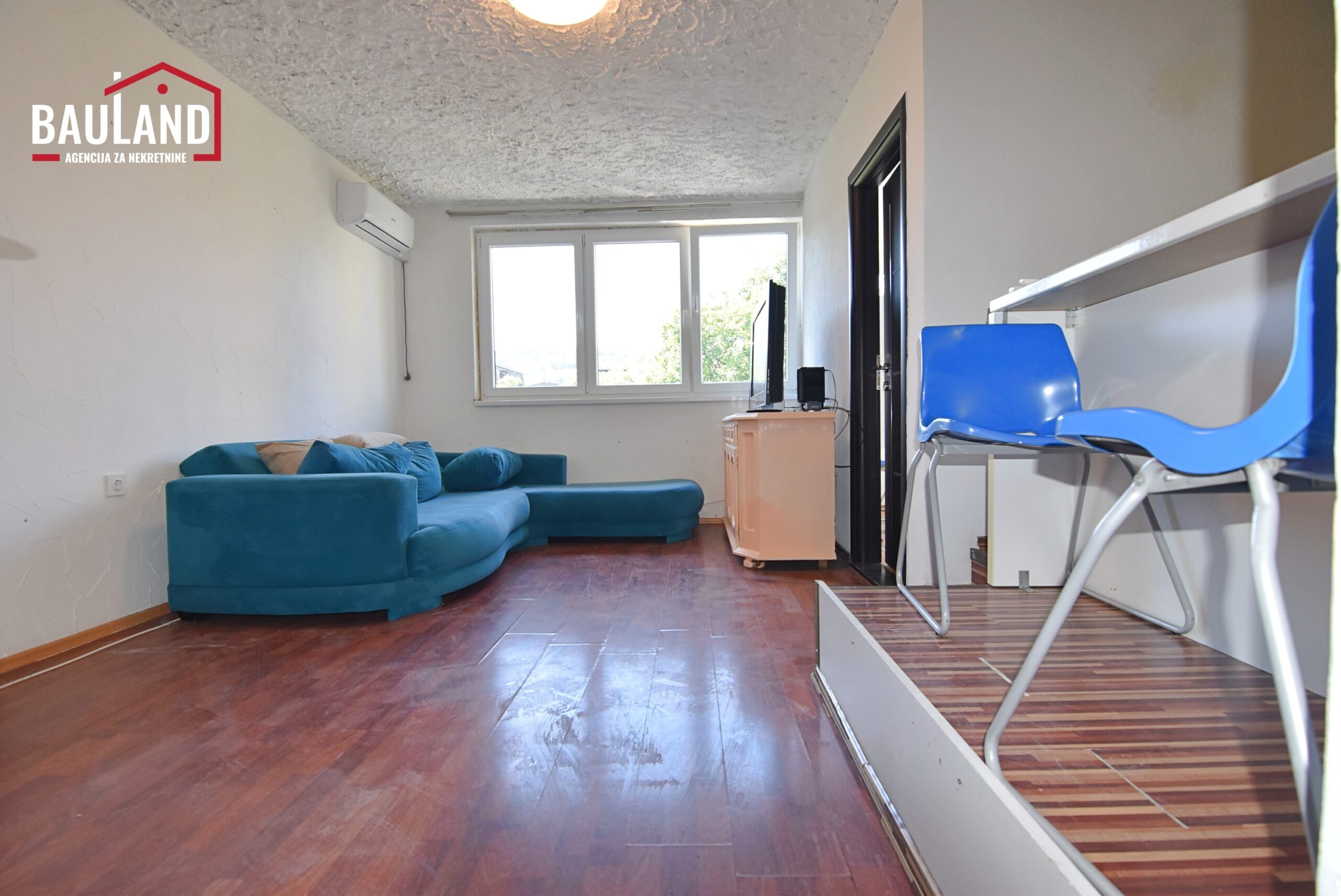 Manji trosoban Wohnung, 52m2 / ul. Kemala Kapetanovića, Grbavica