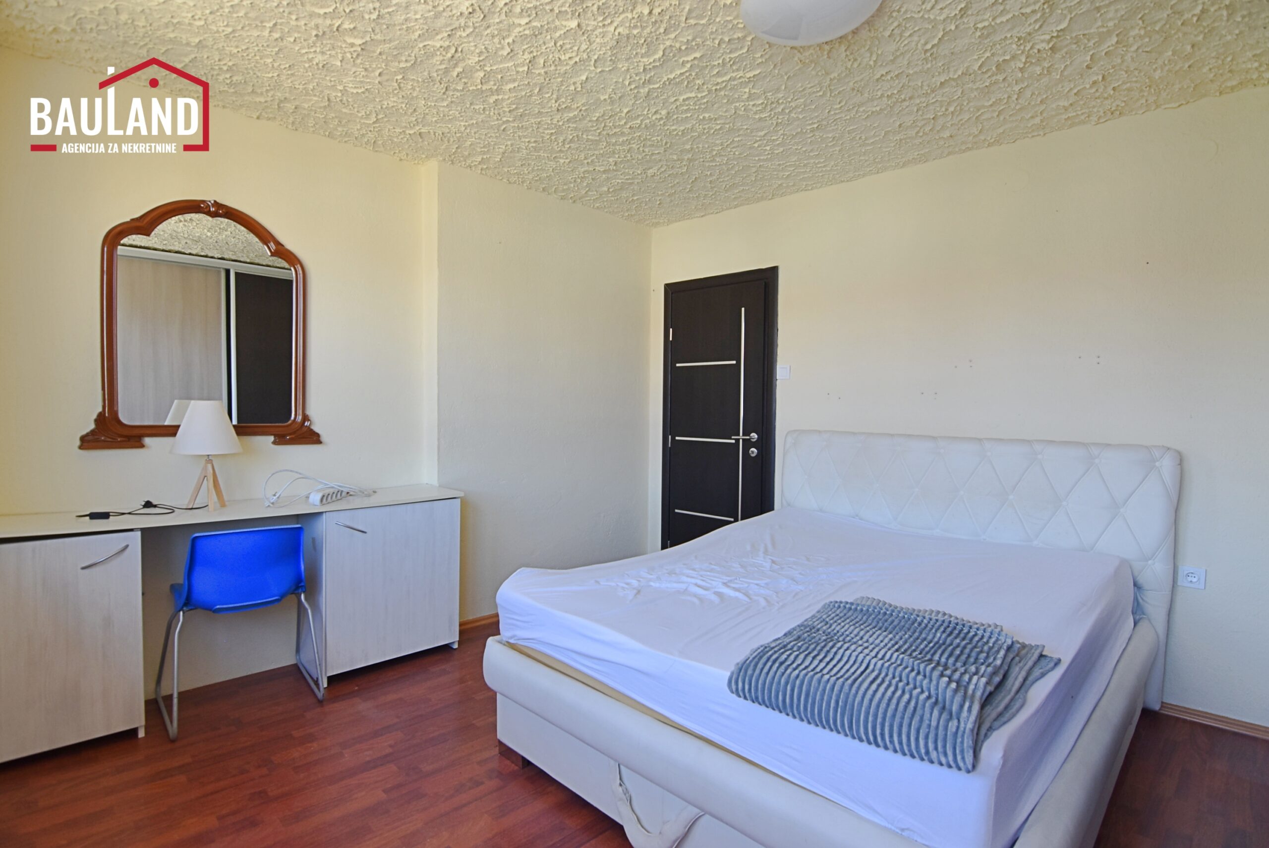 6 stan za najam ul. Kemala Kapetanovića Grbavica