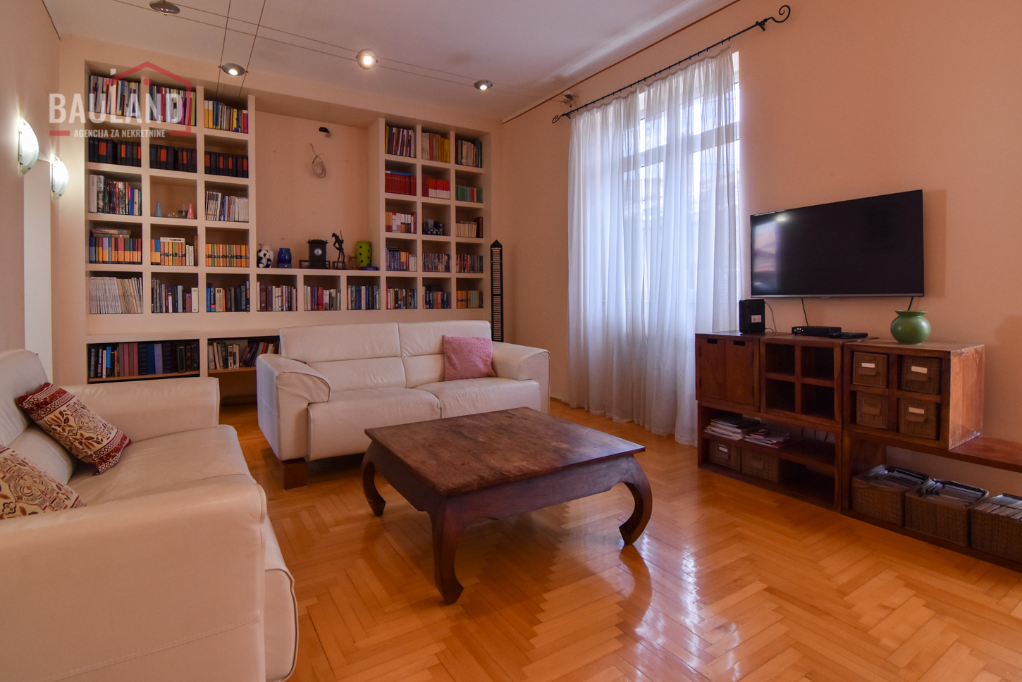 stan-stari-grad-talirovica-3