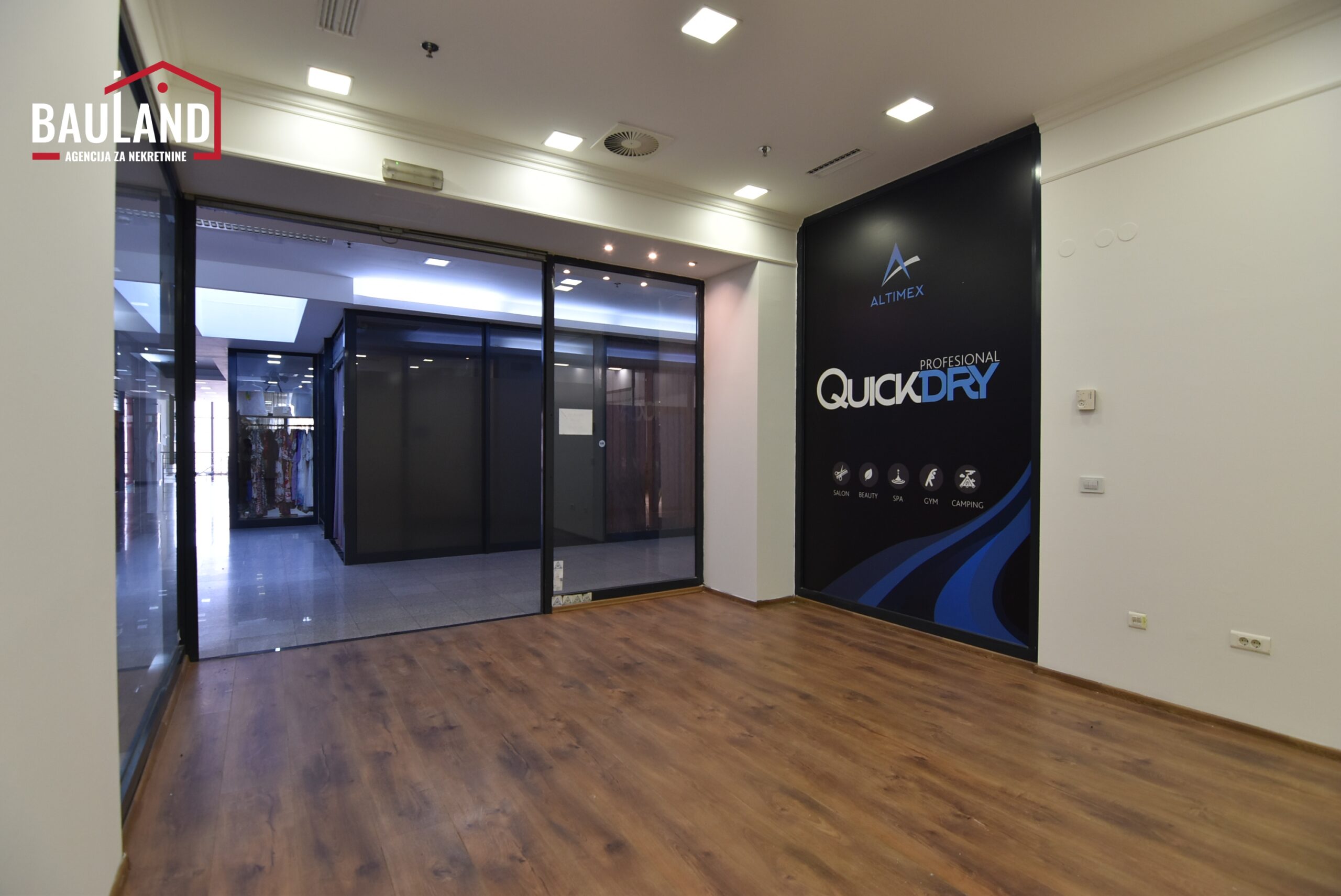 4 poslovni prostor za najam 42m2 III sprat Socijalno Novo Sarajevo