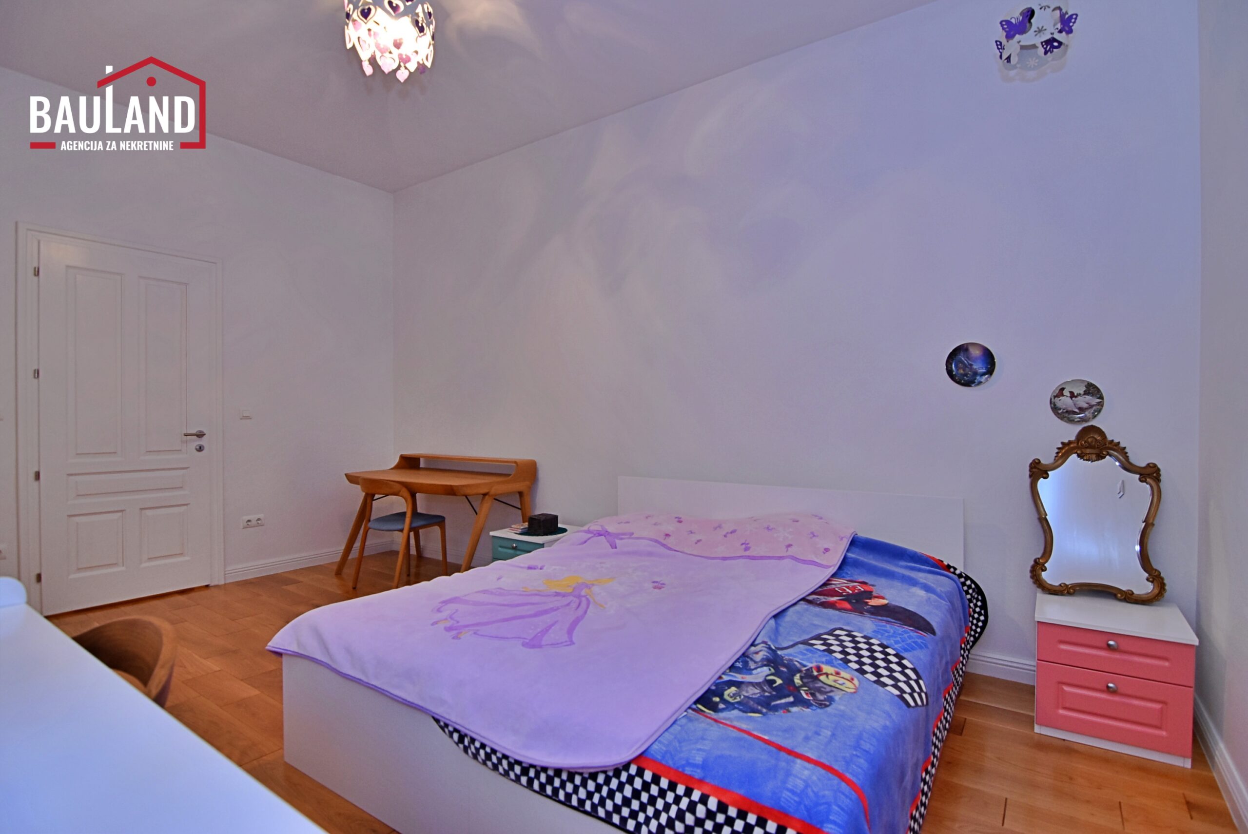 16 stan za iznajmljivanje Obala Kulina Bana