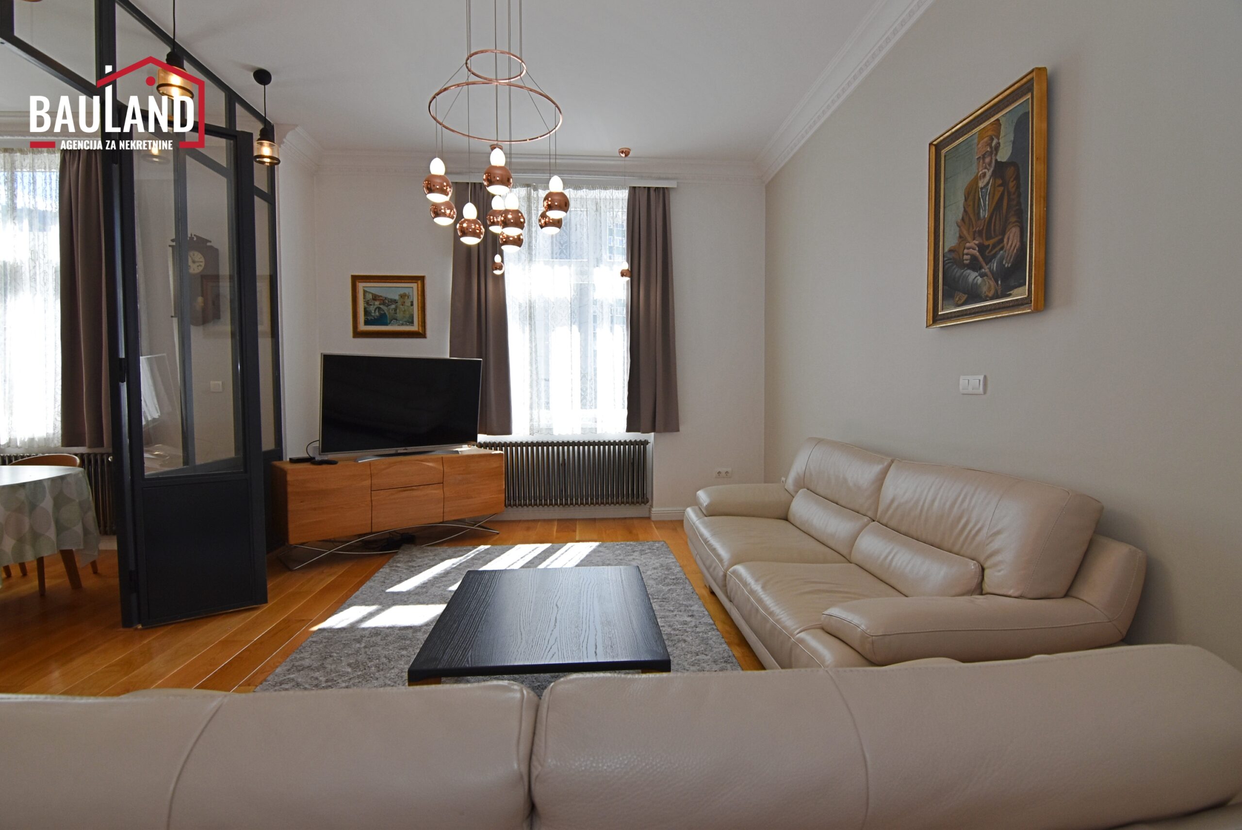 4 stan za najam III sprat 106m2 Obala Kulina Bana Stari Grad