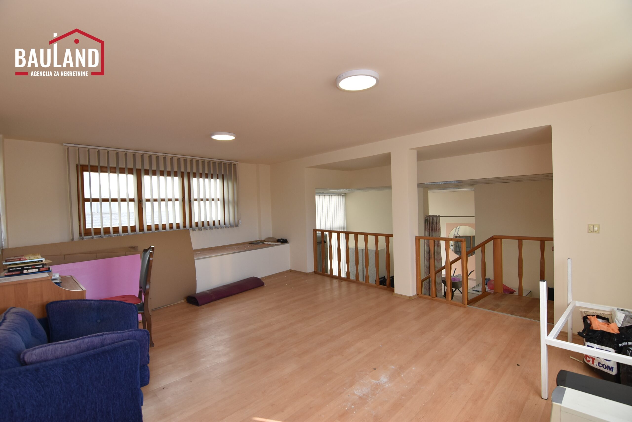 9 poslovni prostor za najam 106m2 Općina Centar