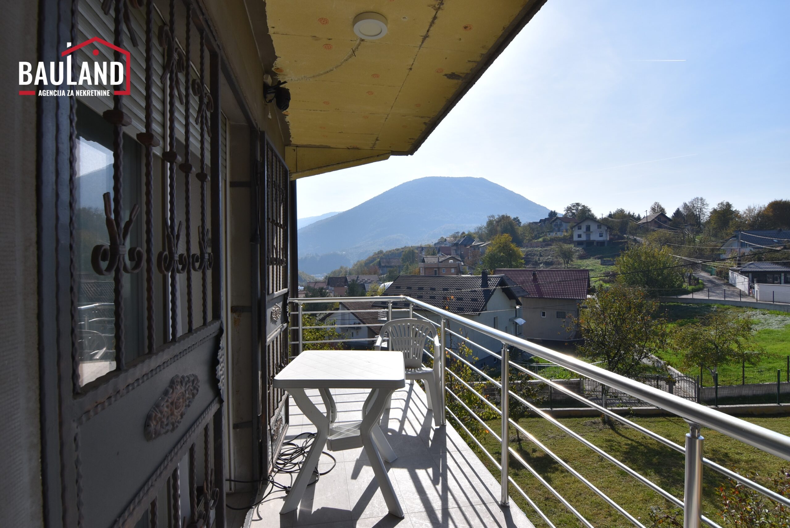 13 novoizgrađena kuća za prodaju Blažuj otvoren pogled