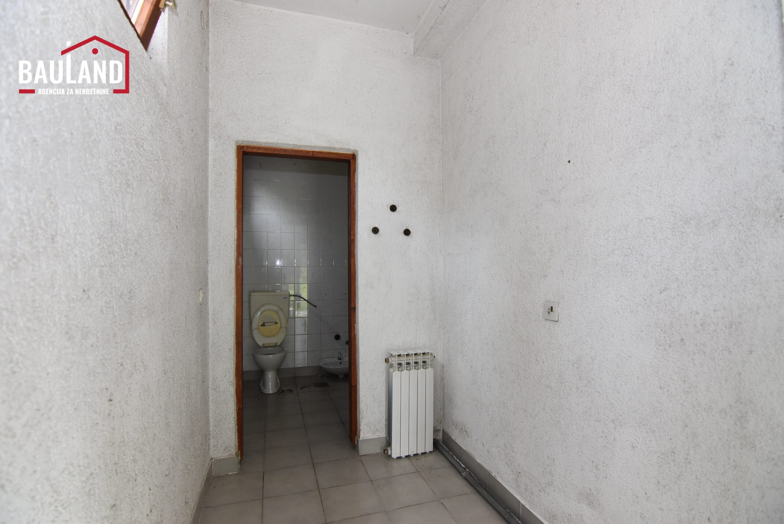 4 poslovni prostor za najam ul. Radenka Abazovića Otoka Novi Grad Sarajevo