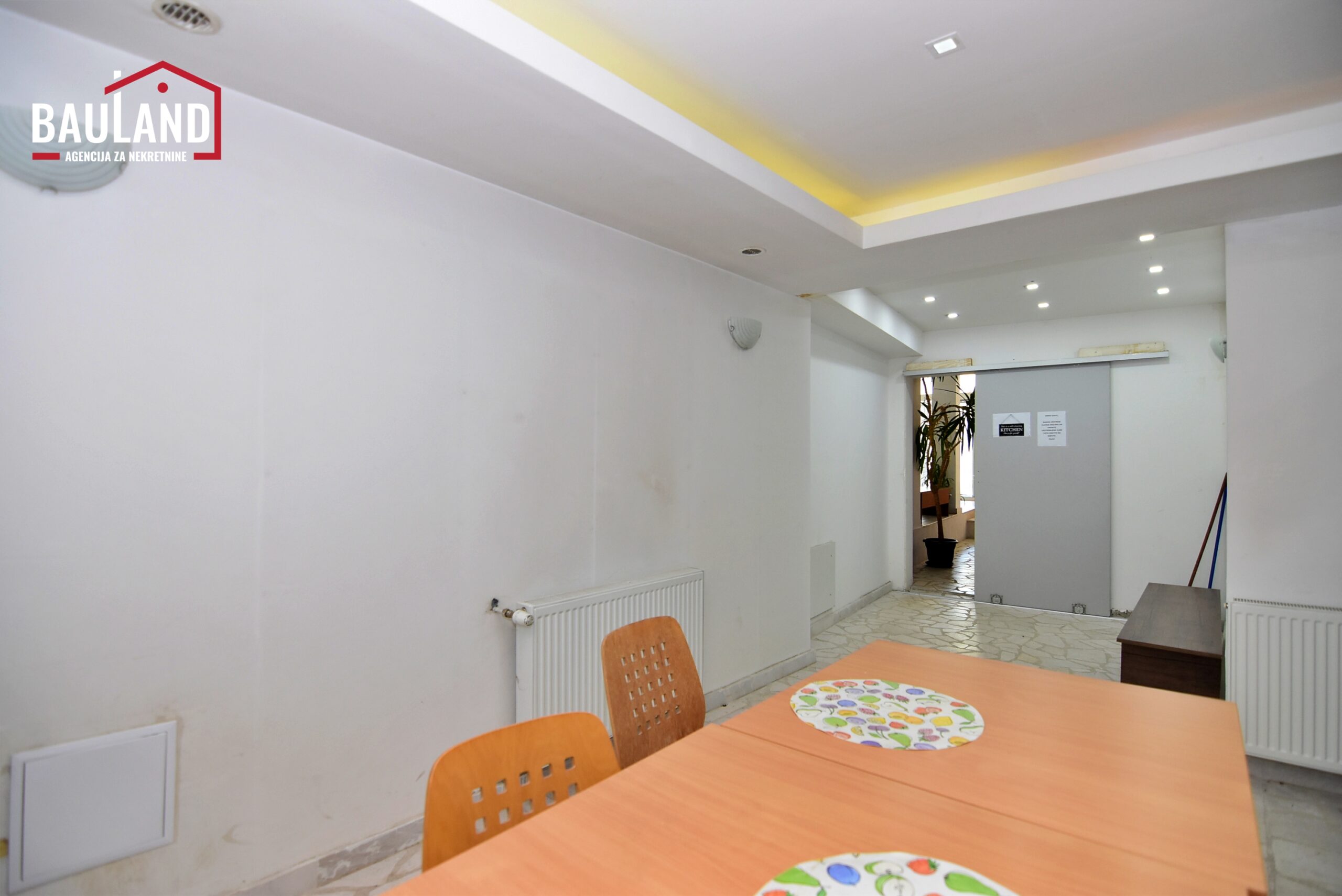 11 prodaje se Hotel u ulici Sarajevskih gazija Općina Stari Grad Sarajevo