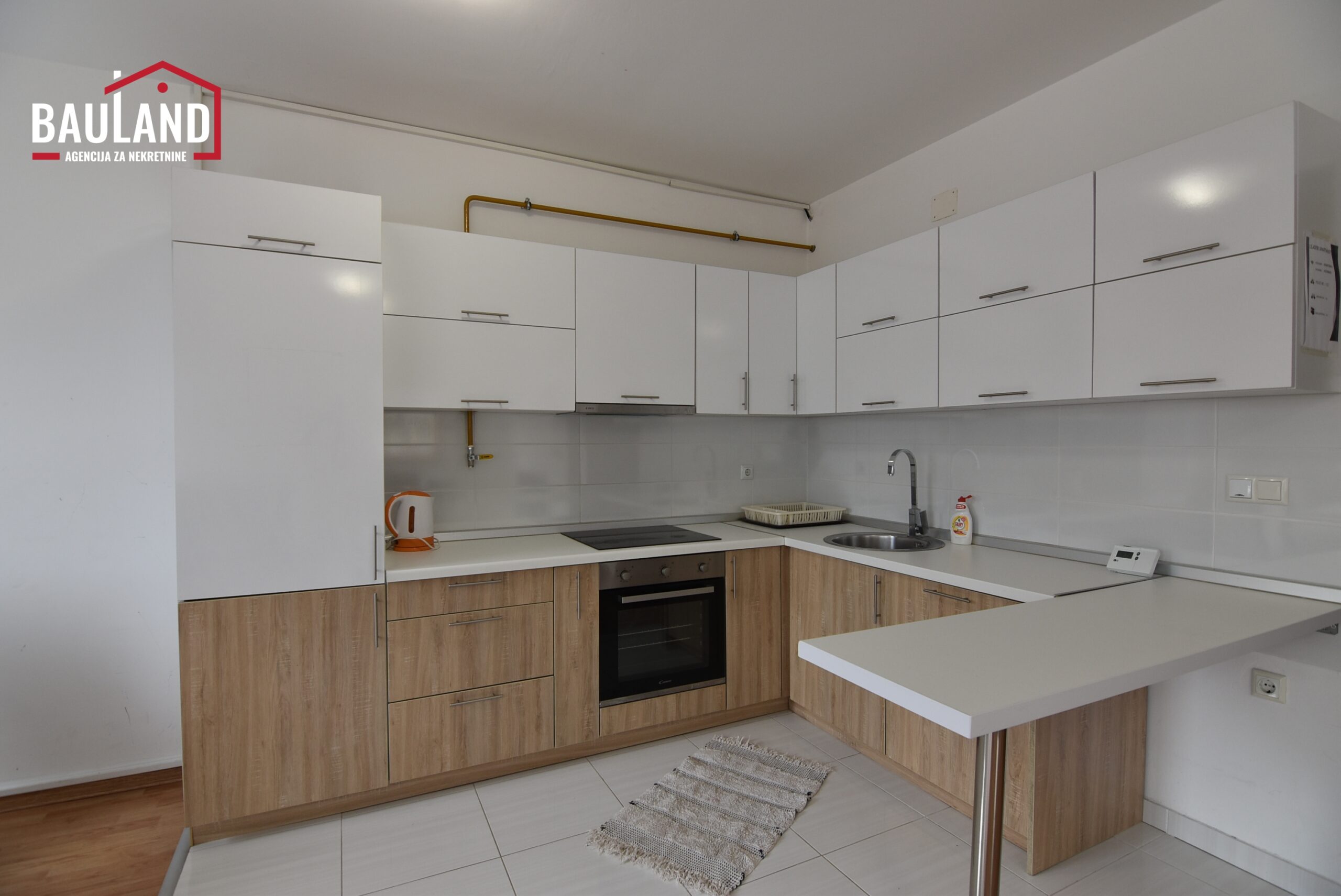 7 stambeni objekat za prodaju površine 435m2 Općina Stari Grad Sarajevo