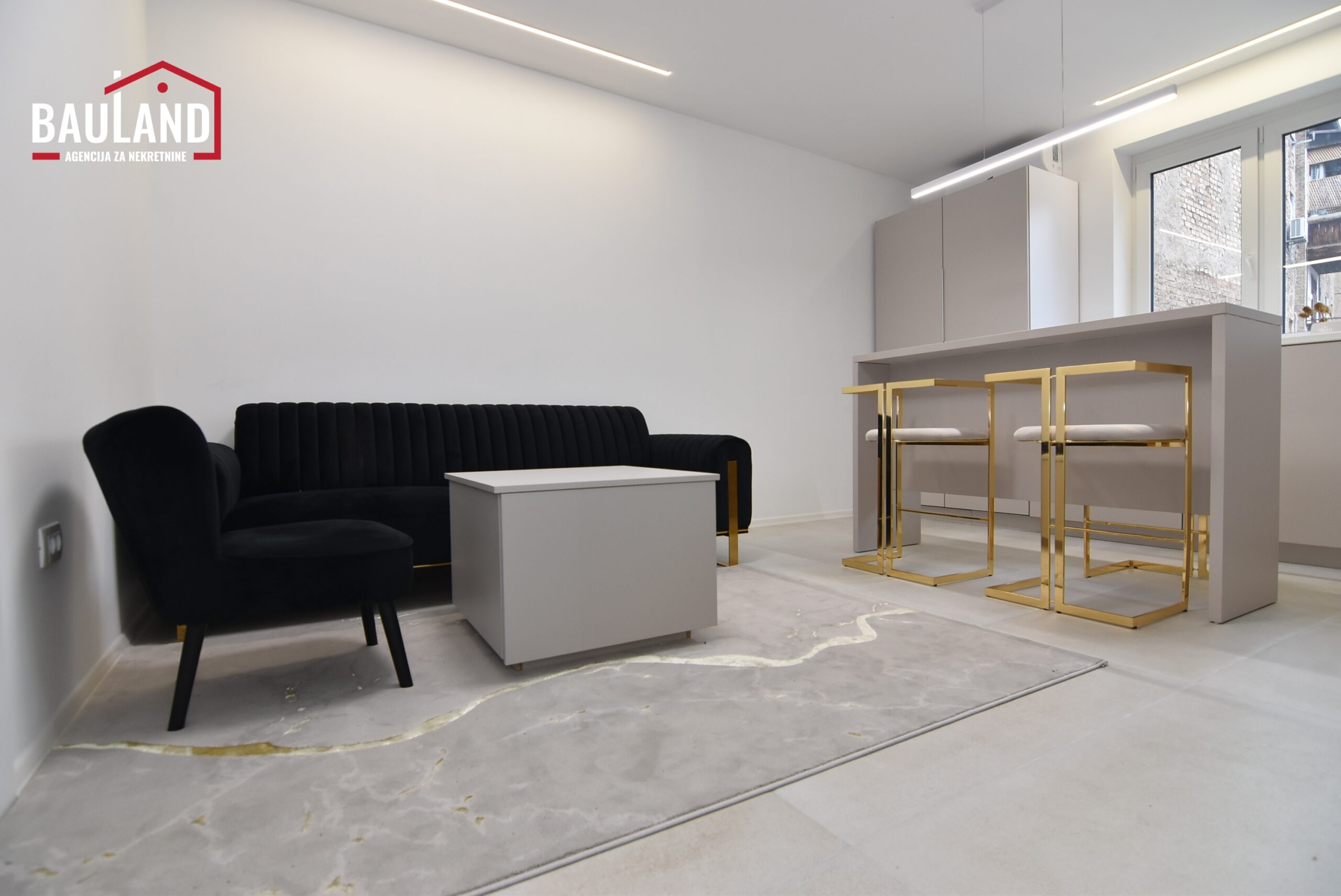 Trosoban doppelseitig ausgerichteter Wohnung, 1. Stock - 57 m² / naselje Marijin Dvor, Općina Centar