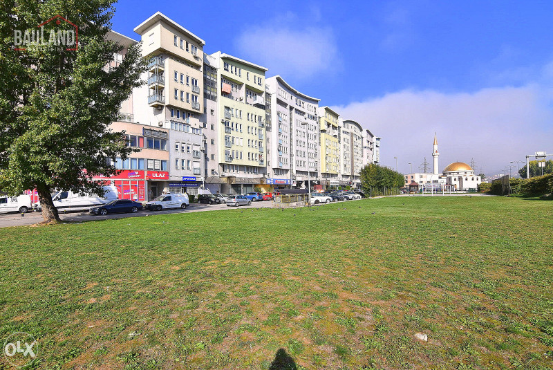 Hifzi Bjelevca, Stup