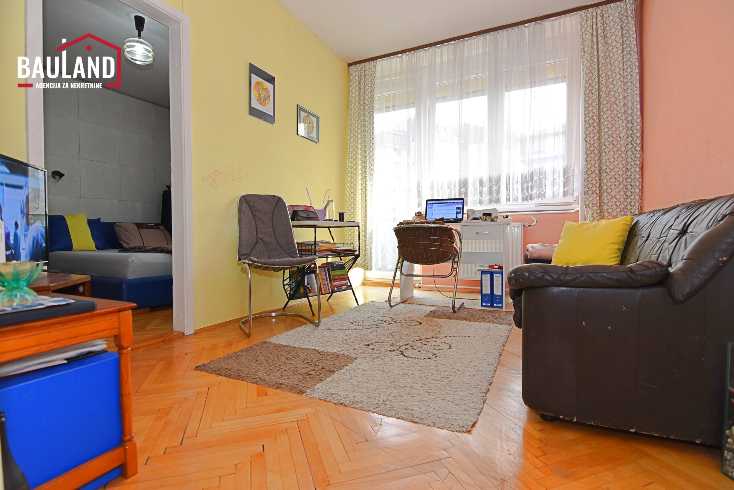 9 prodaje se stan u ulici Zagrebačka naselje Grbavica Općina Novo Sarajevo