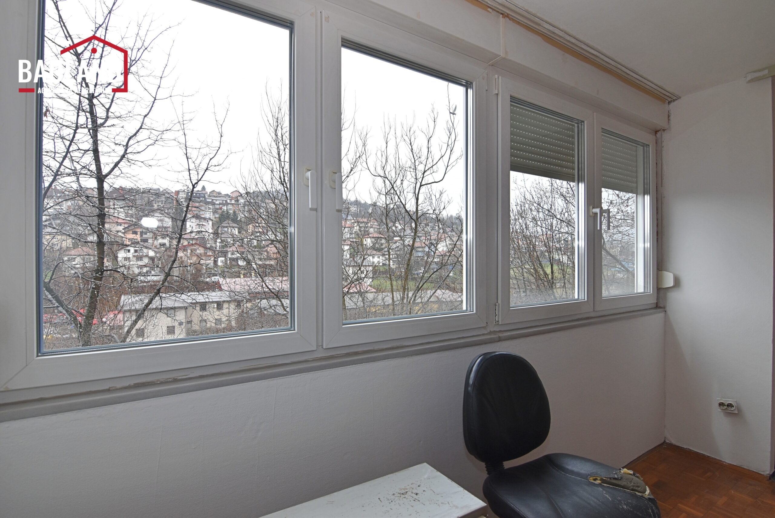 8 garsonjera za prodaju naselje Koševsko brdo Općina Centar