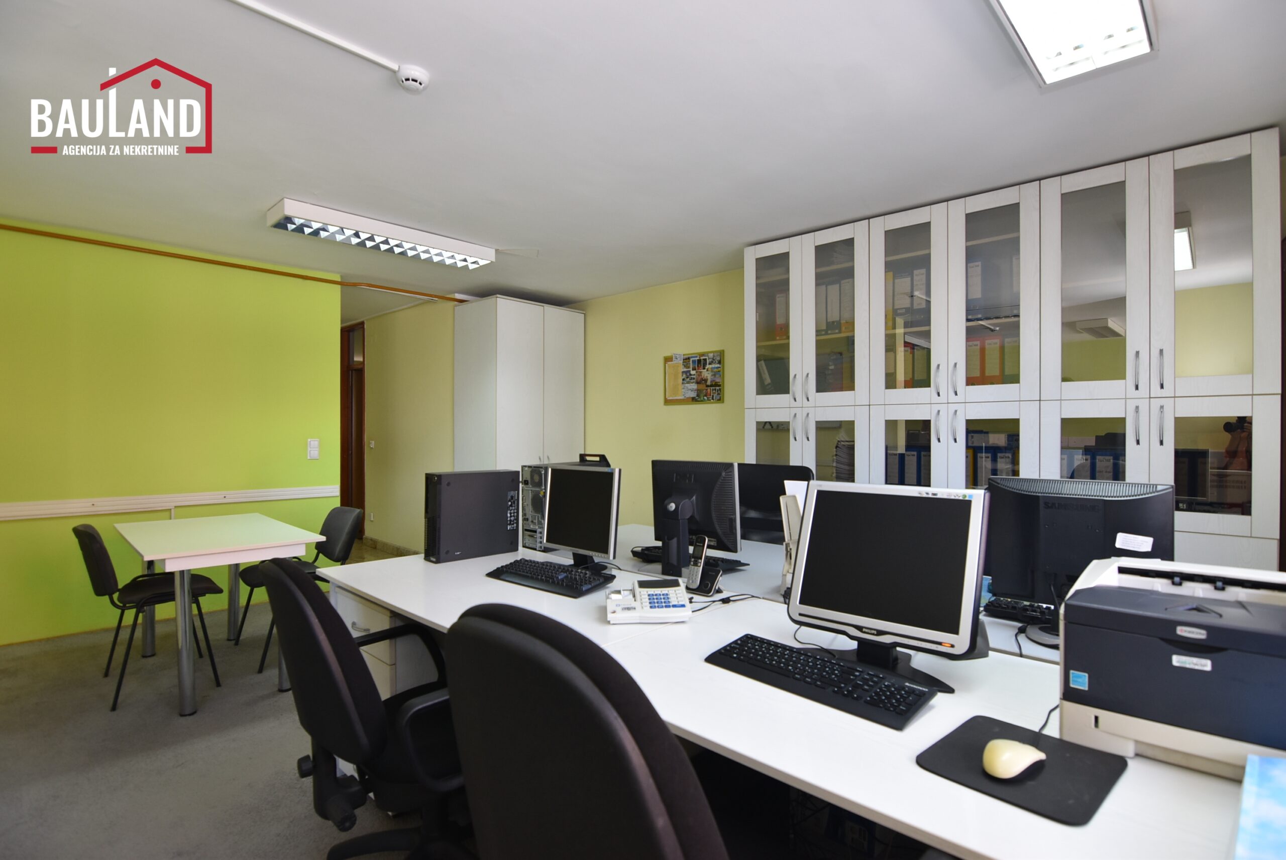 2 poslovni prostor površine 102m2 naselje Kovačići Općina Novo Sarajevo