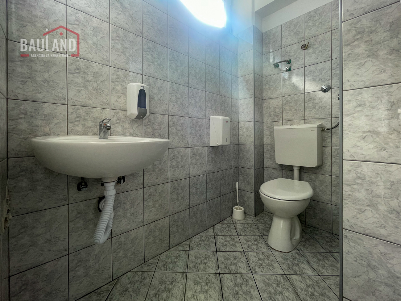 poslovni-eco-busines-centar-suteren-150-4