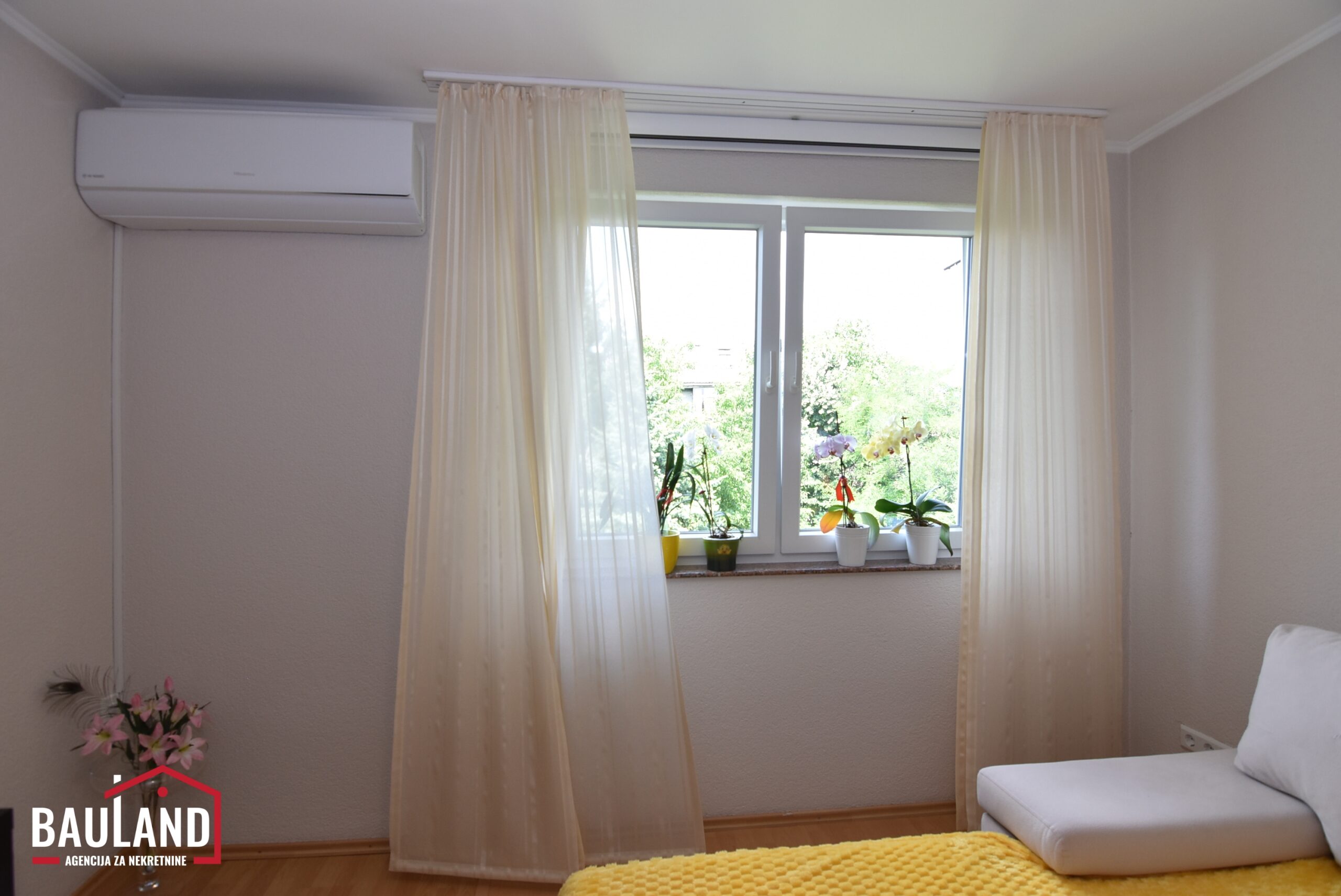 7 renoviran dvosoban stan za prodaju 60m2 IV sprat