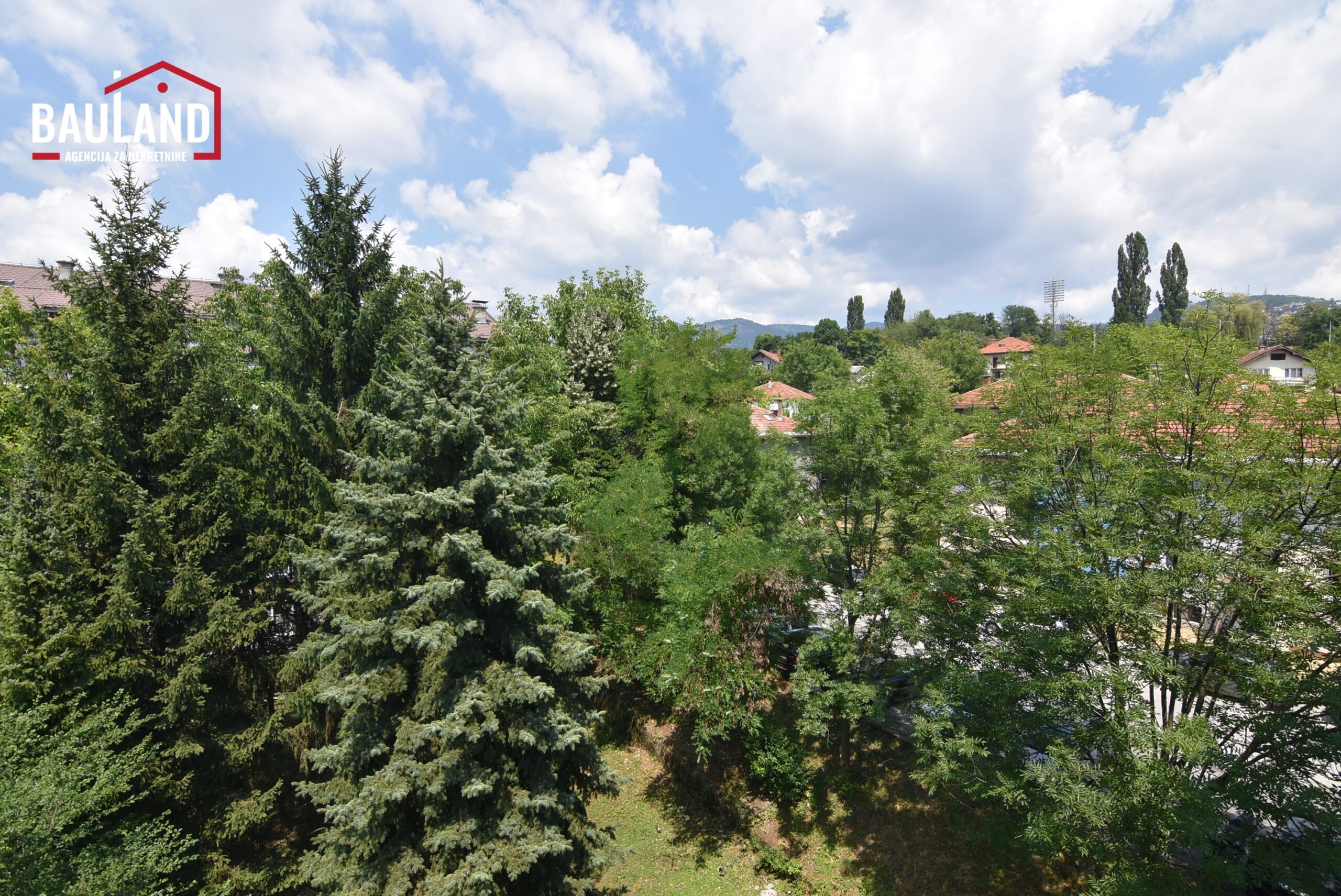 24 dvostrano orijentisan dvosoban stan 60m2 Općina Centar