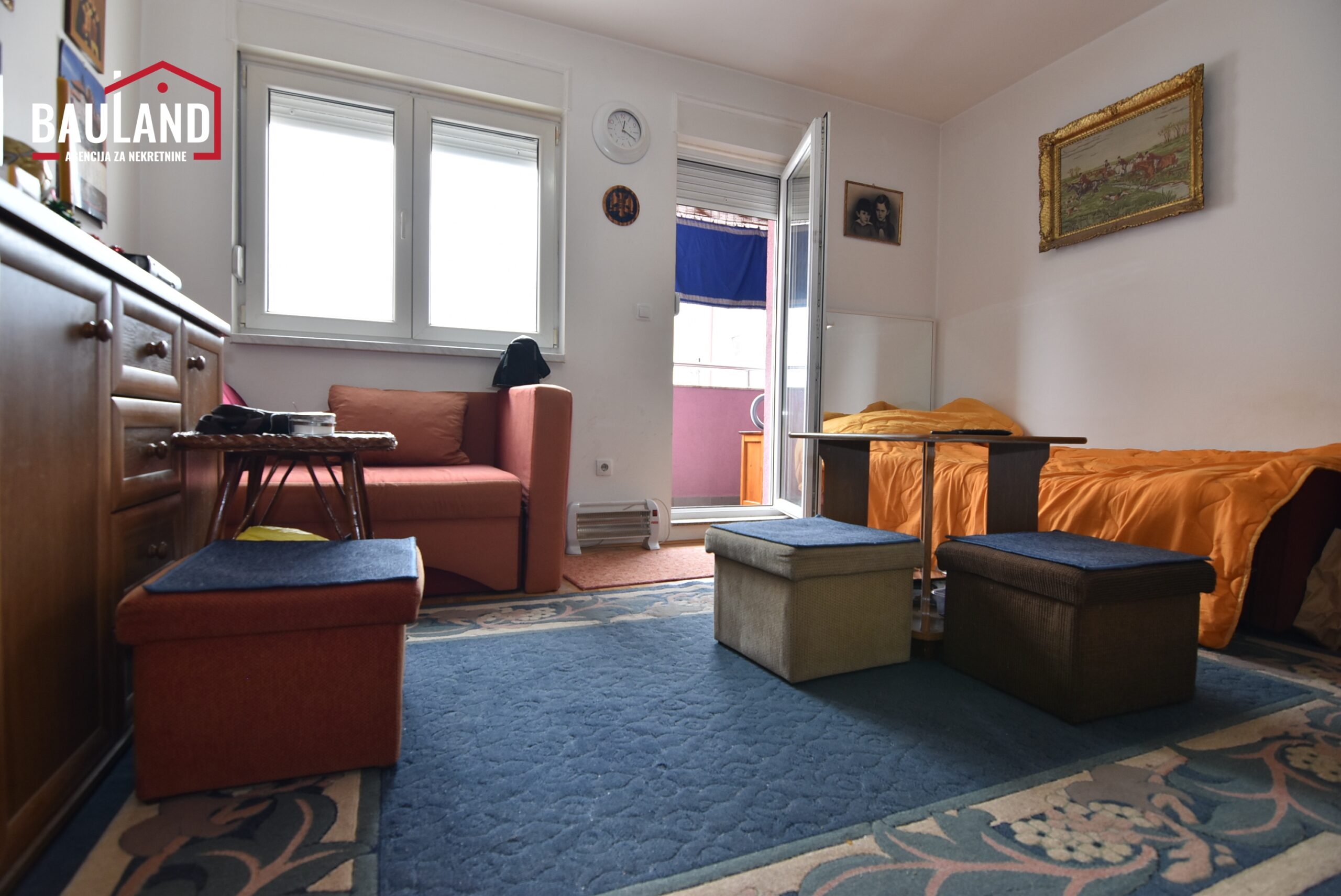 Garçonnière, 26m2, zweiter Stock, Balkon, Aufzug / Dabrobosanska, Istočno Sarajevo