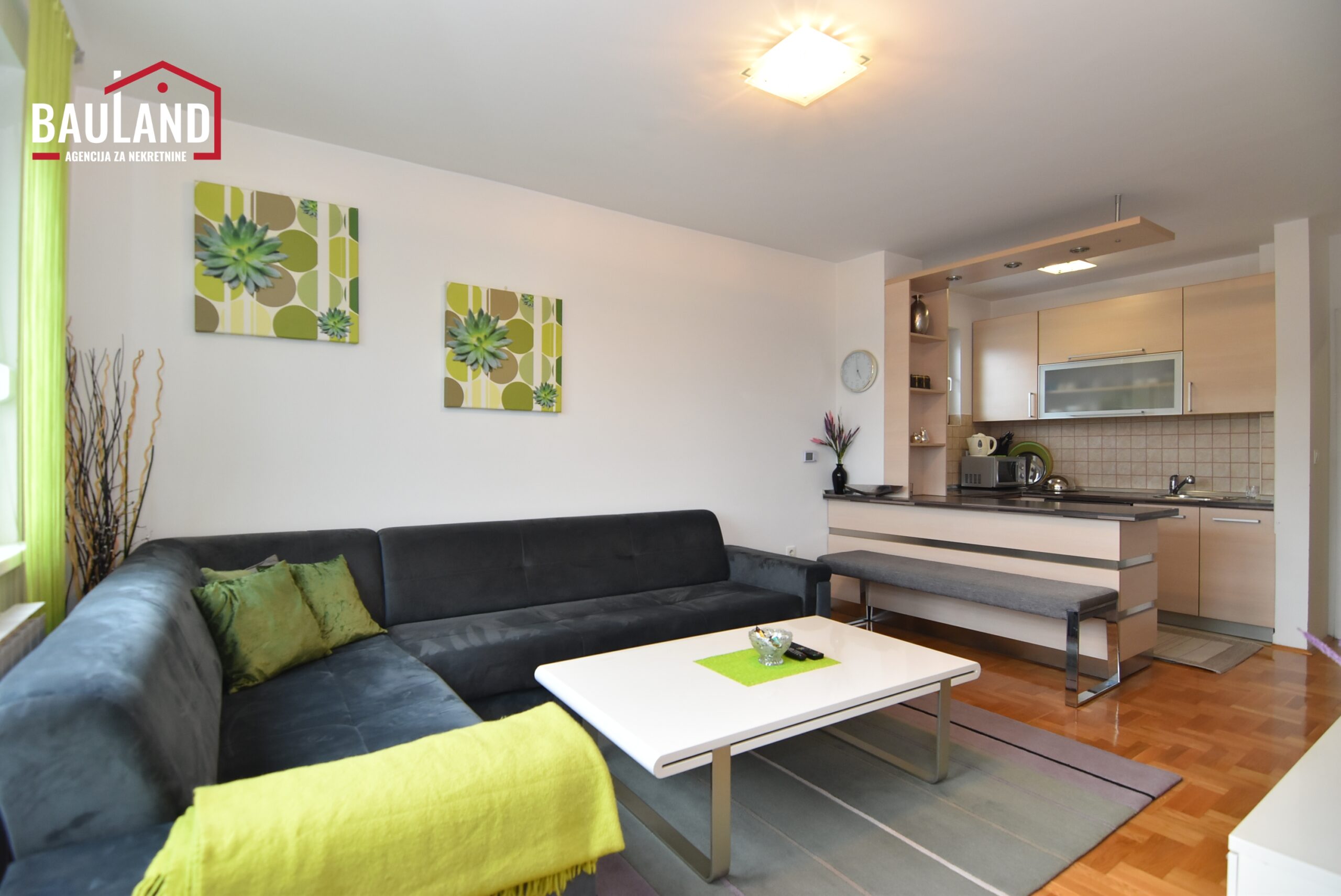 3 iznajmljuje se dvosoban namješten stan u ulici dr. Silve Rizvanbegović Stup Ilidža