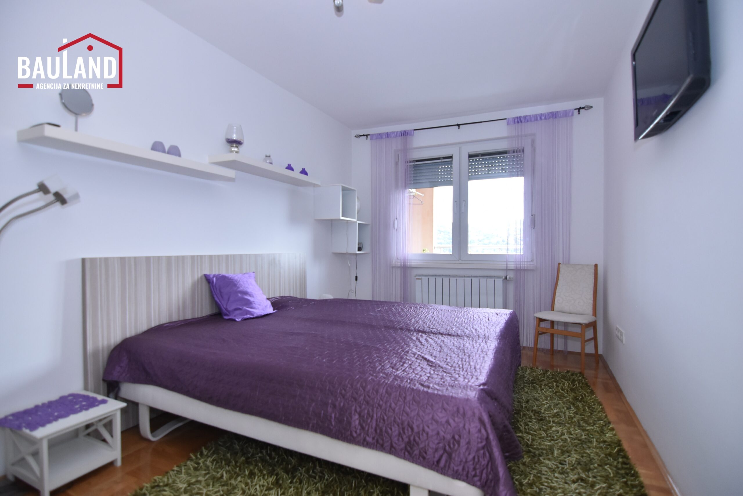 11 iznajmljuje se dvosoban namješten stan Stup Ilidža Tibra 1