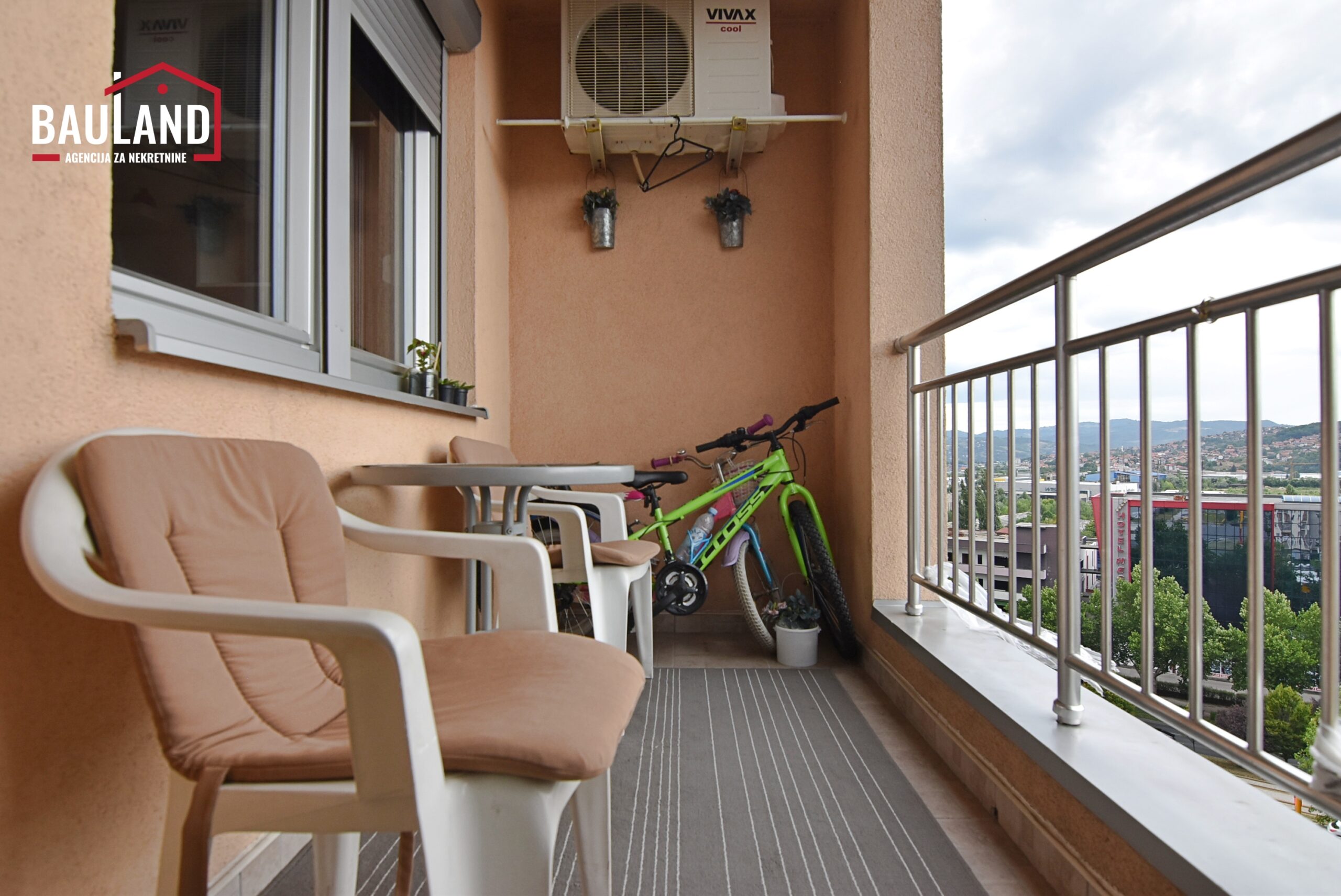 15 najam stana Stup Ilidža 53m2