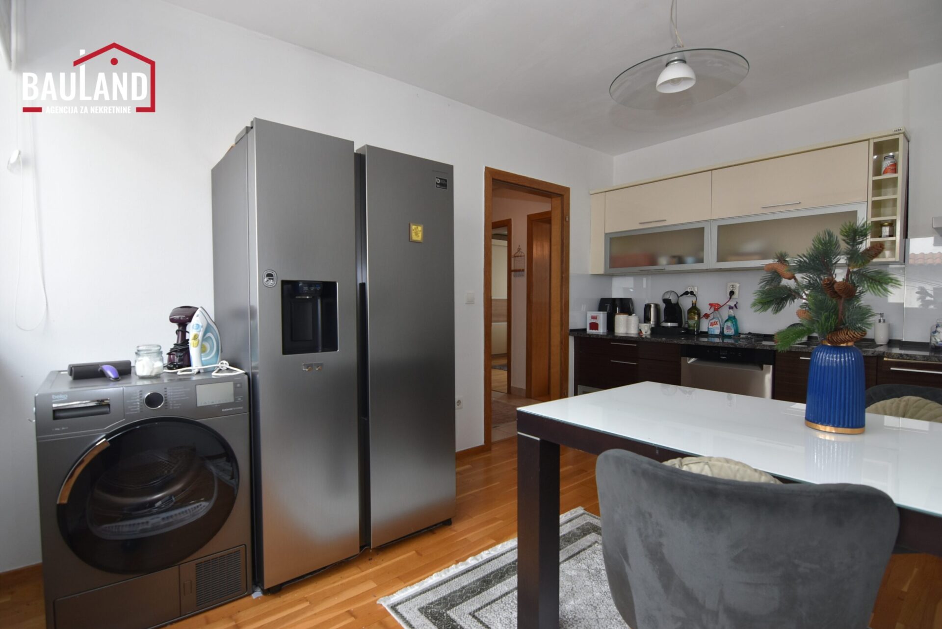 8 dvosoban dvostrano orijentisan stan 52m2 ul. Ćemerlina Općina Stari Grad