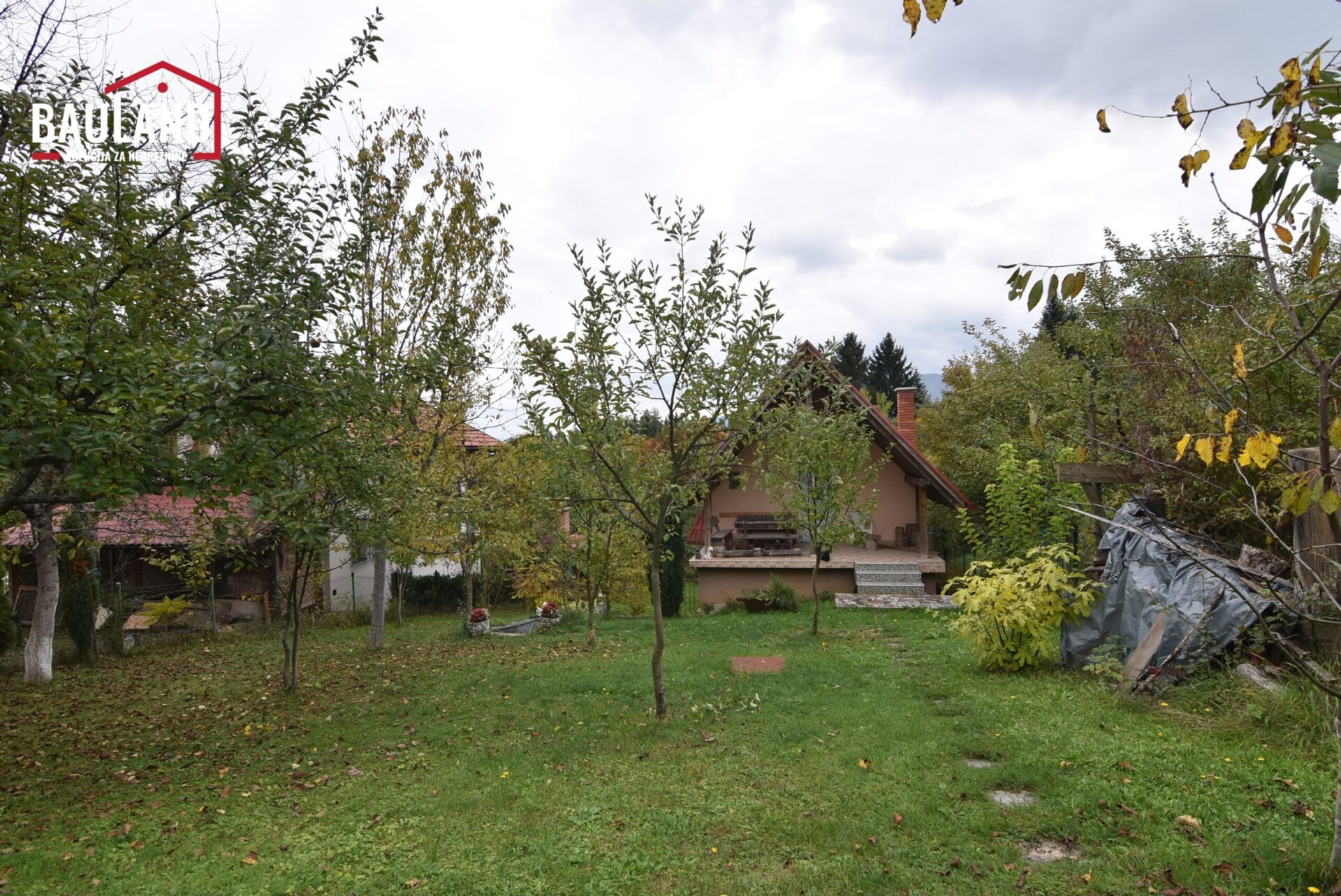 3 na prodaju vikend objekt u Gornjem Vlakovu Općina Ilidža