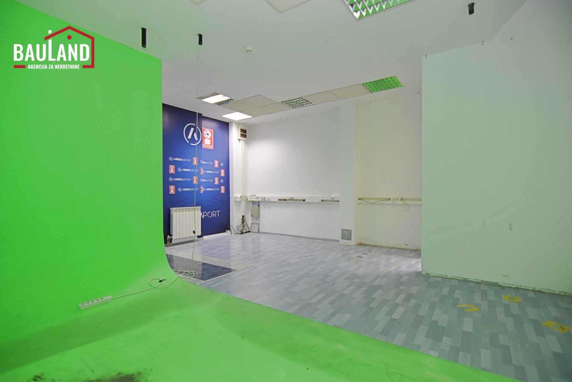 11 poslovni prostor za najam 77m2 prizemlje naselje Višnjik Općina Centar