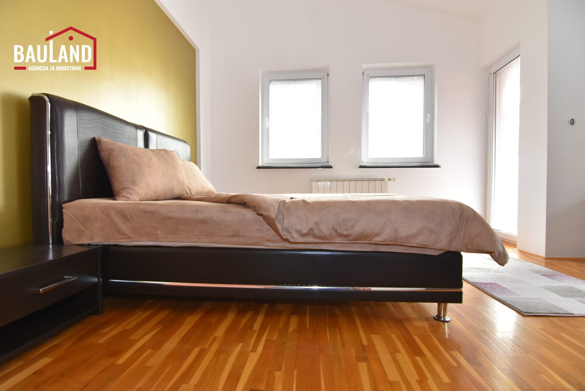 12 stan za najam 85m2 III sprat Općina Novo Sarajevo