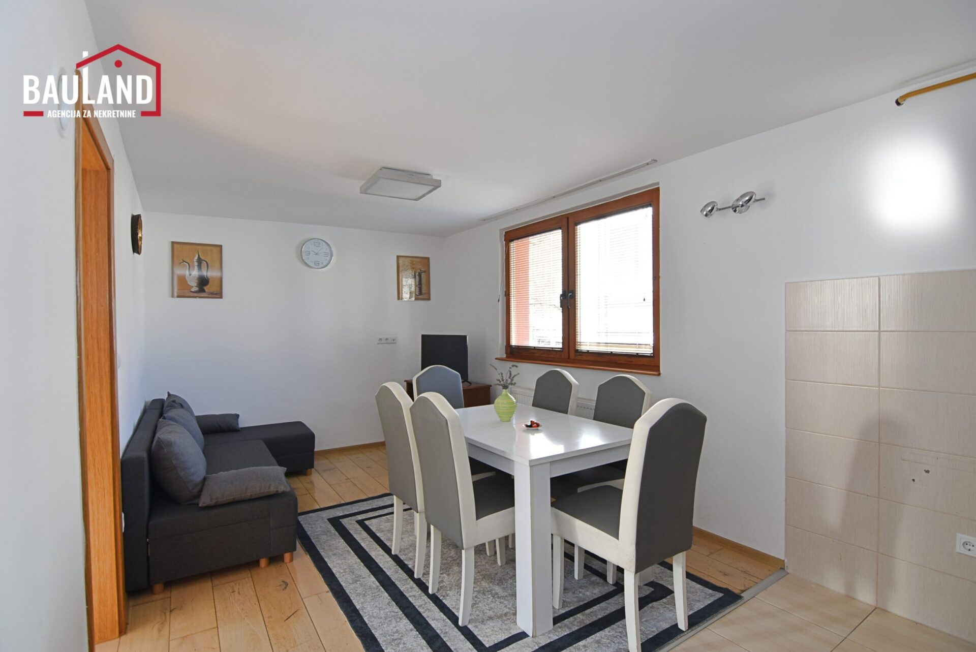 2 kuća za najam Hrasnica ul. Stari Drum Općina Centar