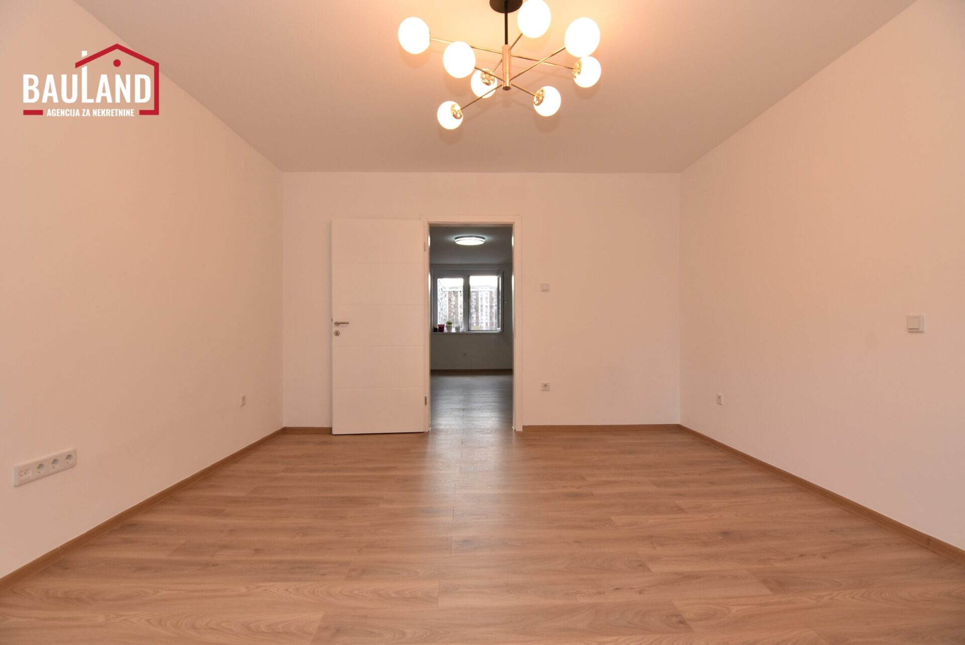 7 izdaje se dvosoban dvostrano orijentisan stan na Socijalnom Općina Novo Sarajevo