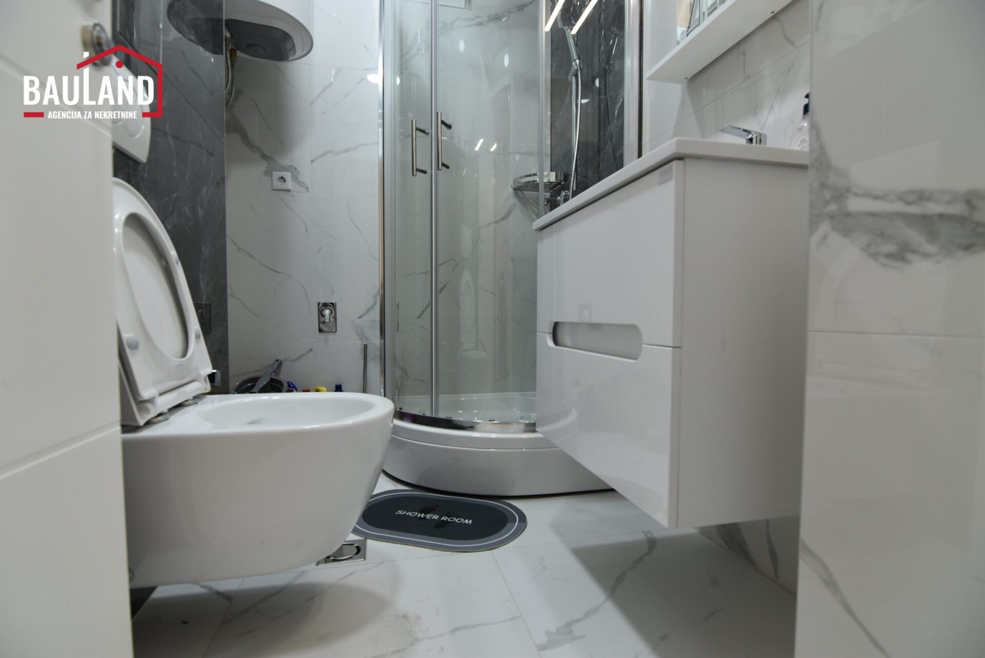 10 dvosoban dvostrano orijentisan stan površine 69m2 II sprat Općina Novo Sarajevo