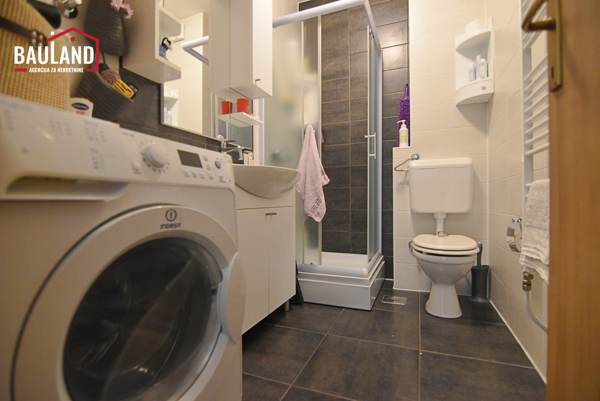 20 stan za prodaju naselje Kromolj Općina Centar