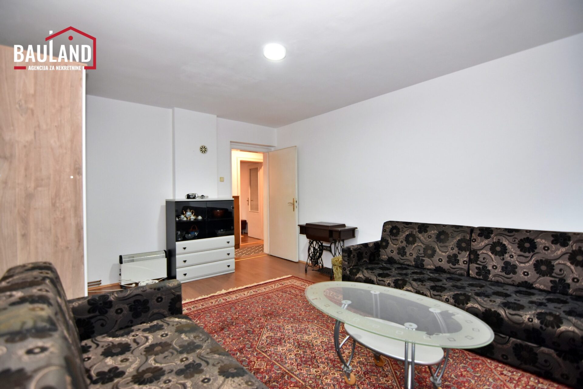 8 dvosoban namješten stan za najam Stari Grad Sarajevo