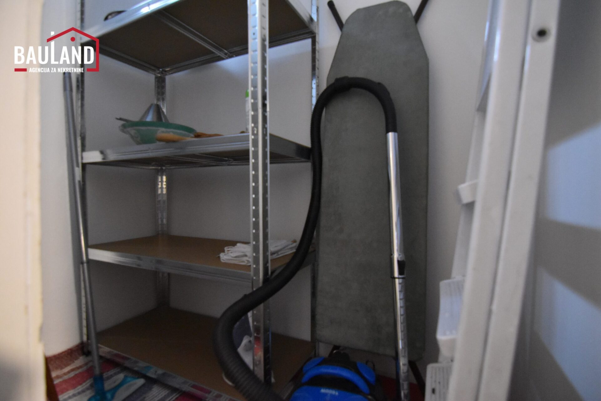 9 stan za najam Safvet Bega Bašagića