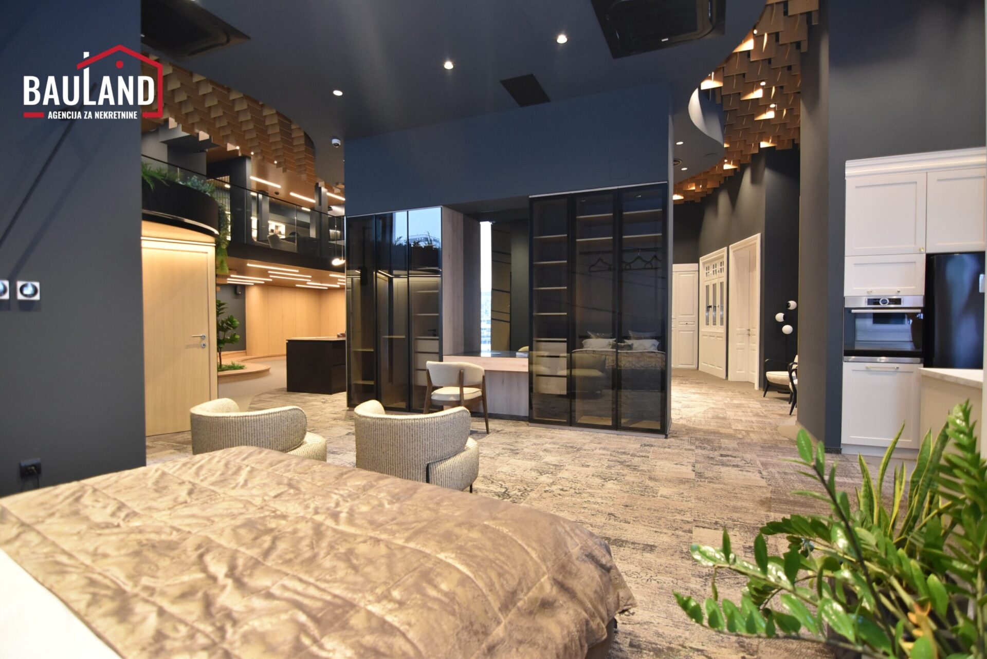 7 poslovni prostor za najam sa galerijom površine 260m2