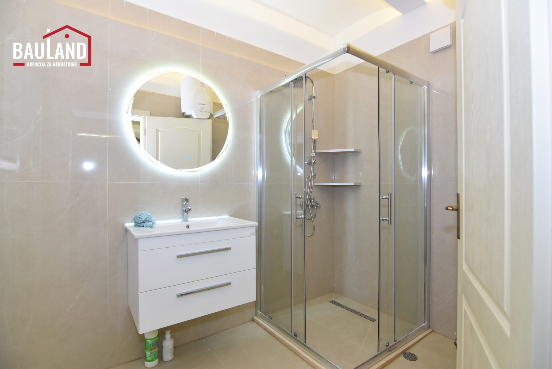 8 poslovni prostor za iznajmljivanje suteren