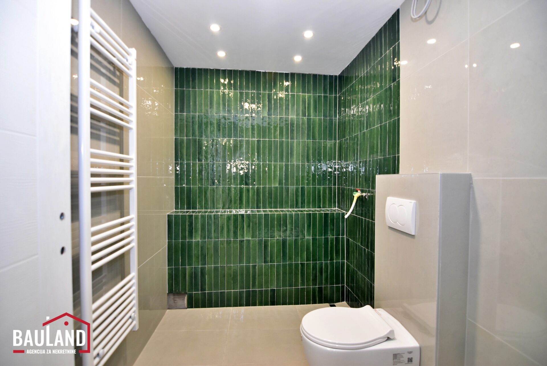 13 prodaja stana ul. Jezero Općina Centar