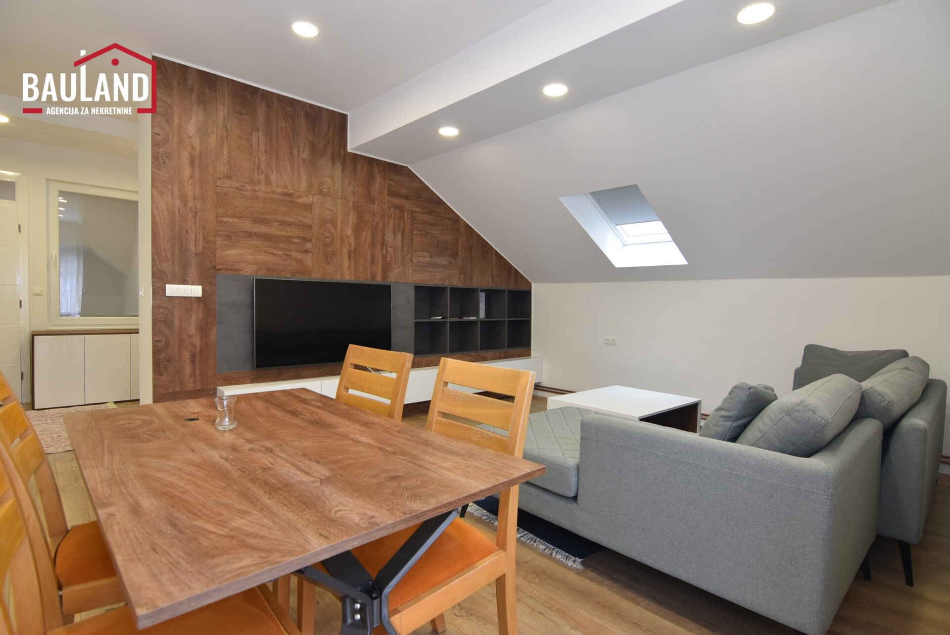 20 stan za najam Općina Ilidža Vrelo Bosne