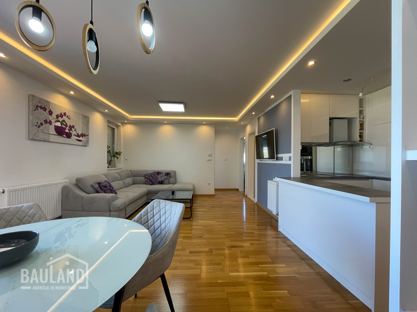 trosoban-stan-stup-3-5