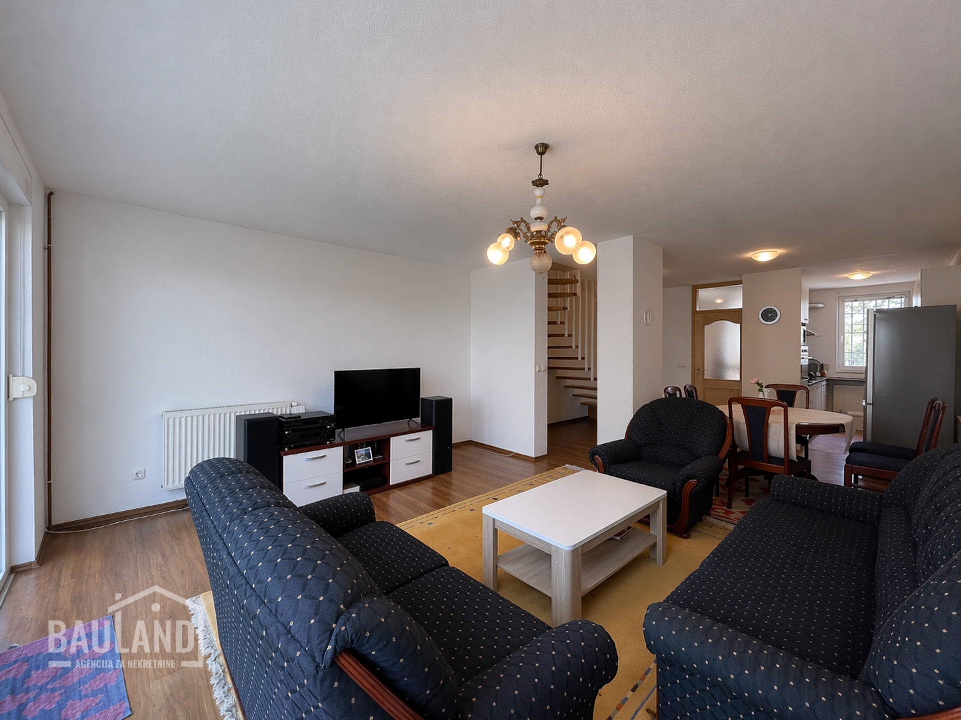 prve-samostalne-kuca-unizu-pejton-10