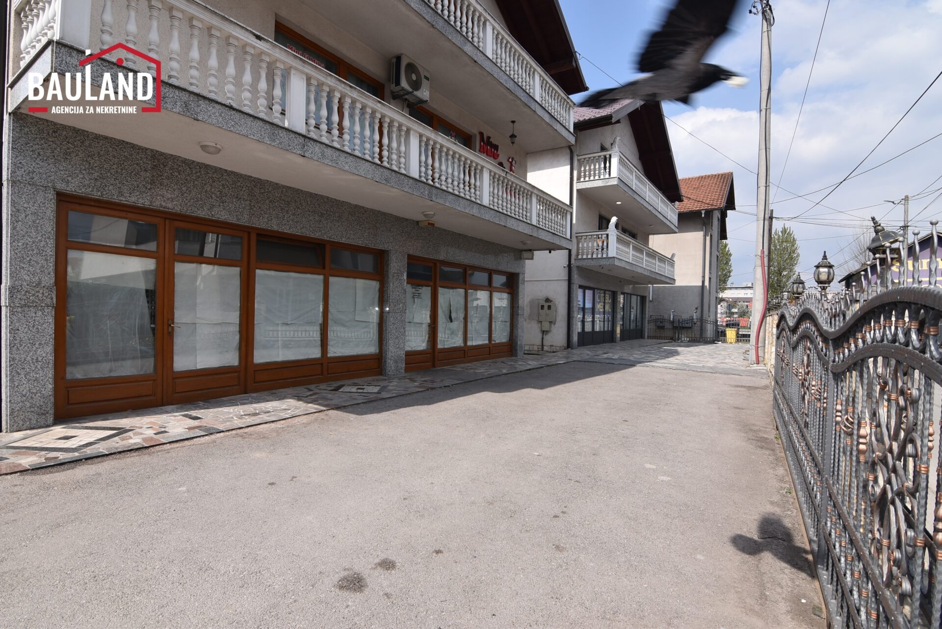 2 poslovni prostor za najam 150m2 Nedžarići Općina Novi Grad