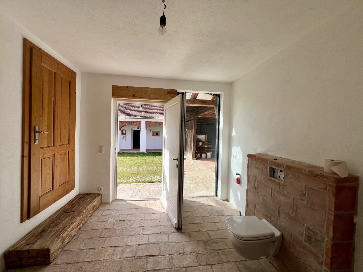 Einzigartiger & Authentischer Vierkanthof mit Arkaden im südlichen Burgenland