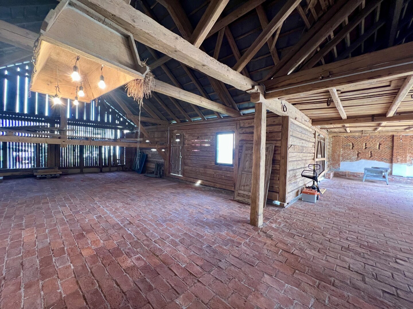 Einzigartiger & Authentischer Vierkanthof mit Arkaden im südlichen Burgenland