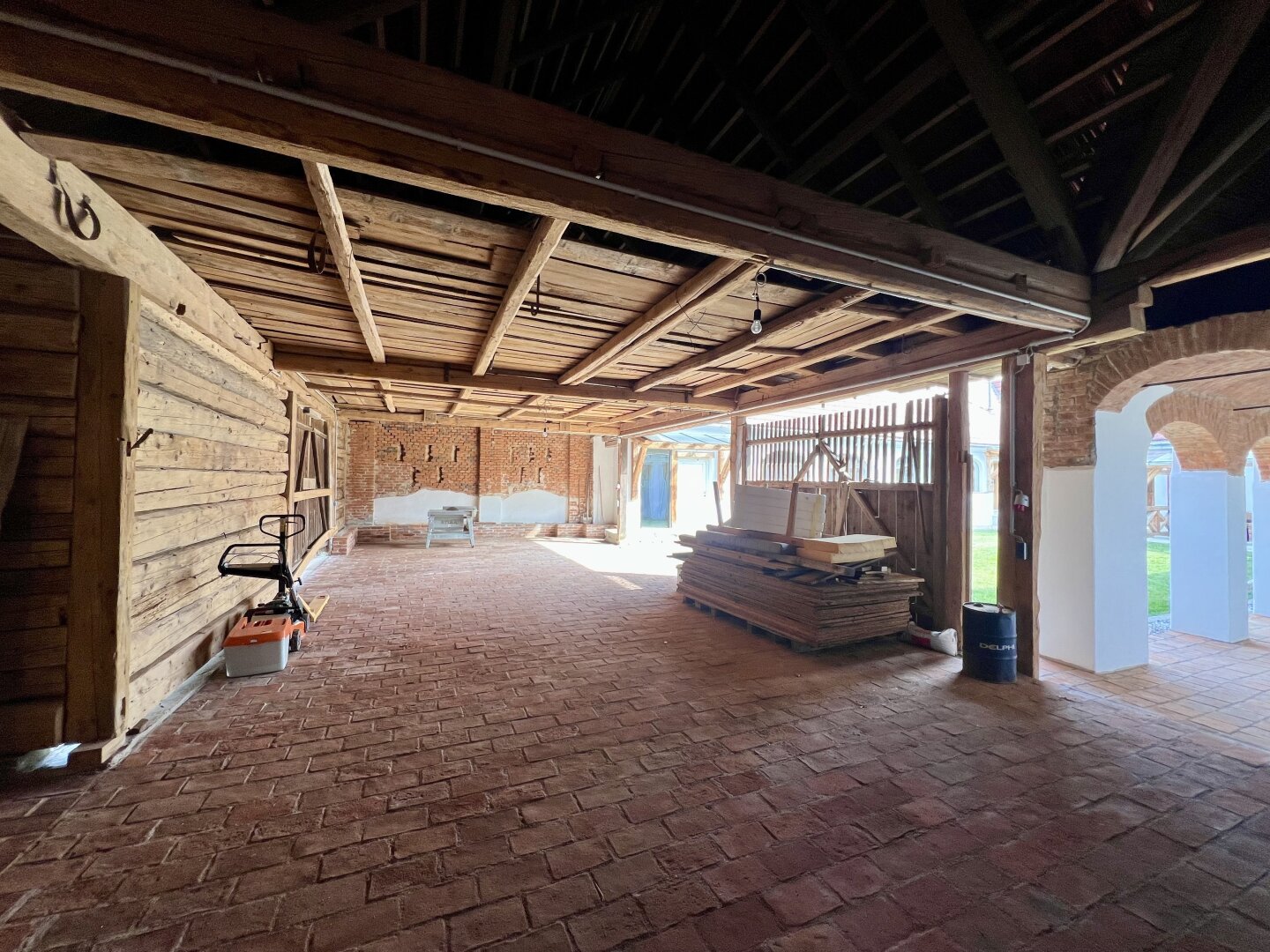 Einzigartiger & Authentischer Vierkanthof mit Arkaden im südlichen Burgenland