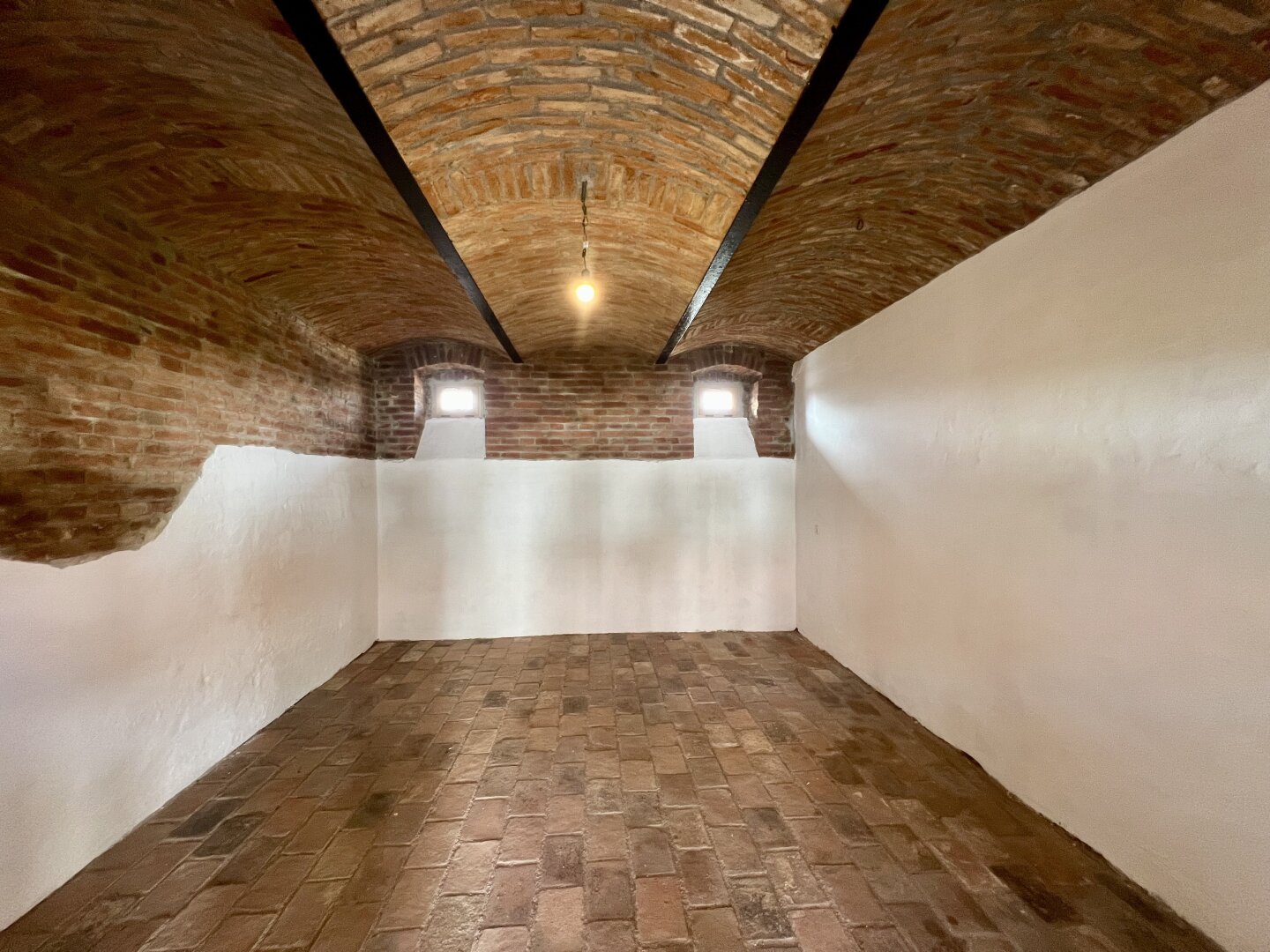 Einzigartiger & Authentischer Vierkanthof mit Arkaden im südlichen Burgenland