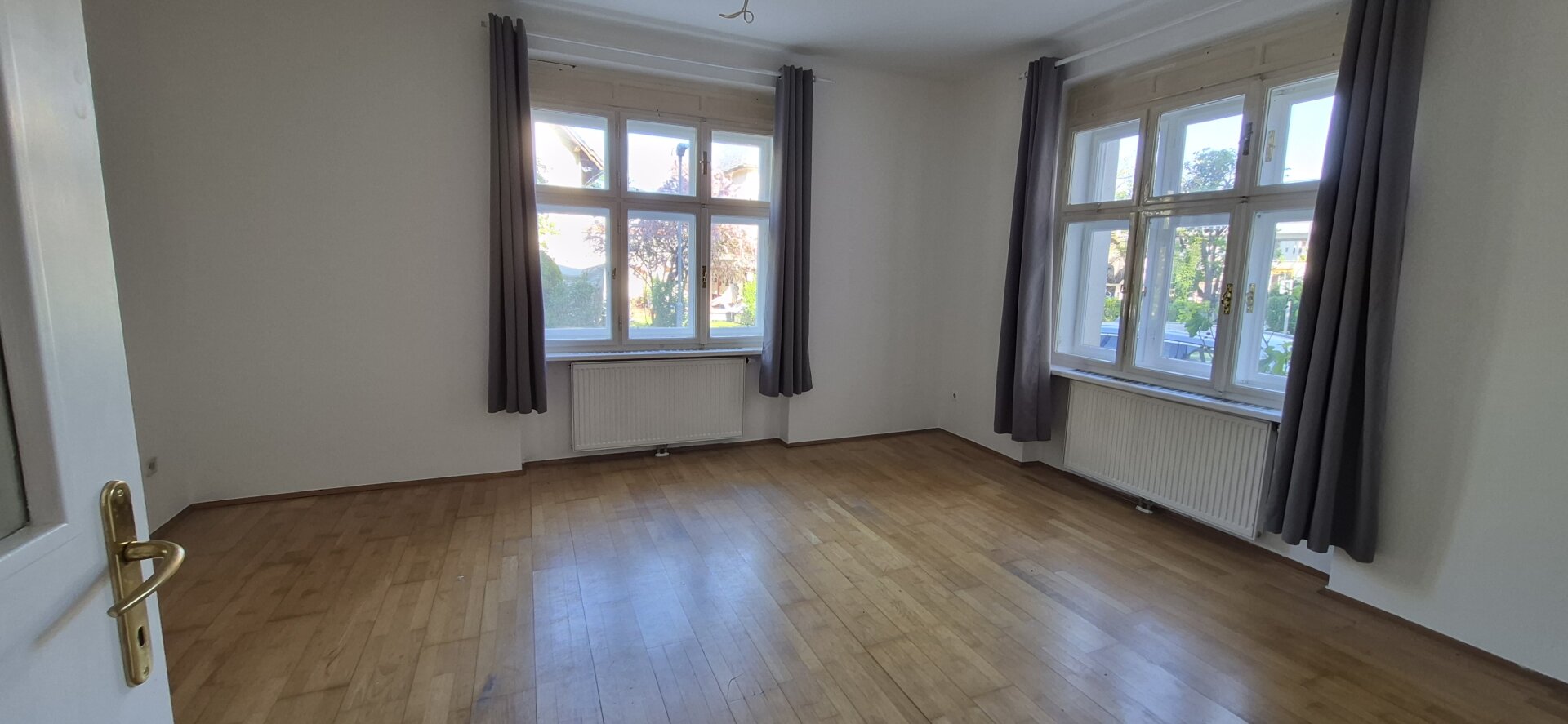 Wohnen in Architektenvilla - Toplage in Wetzelsdorf