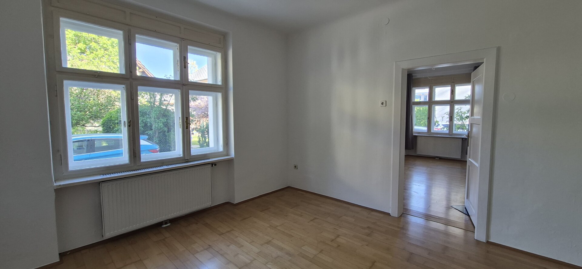 Wohnen in Architektenvilla - Toplage in Wetzelsdorf