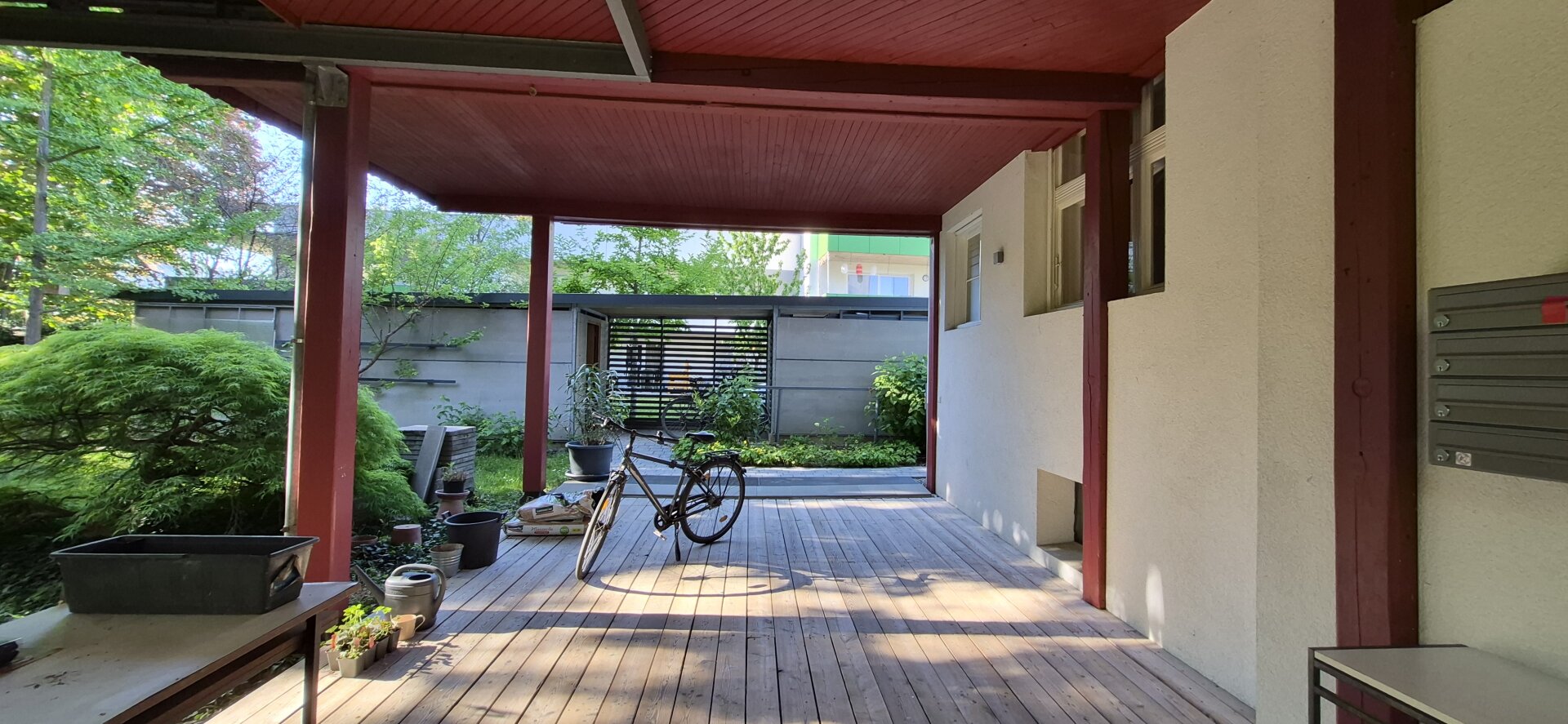 Wohnen in Architektenvilla - Toplage in Wetzelsdorf