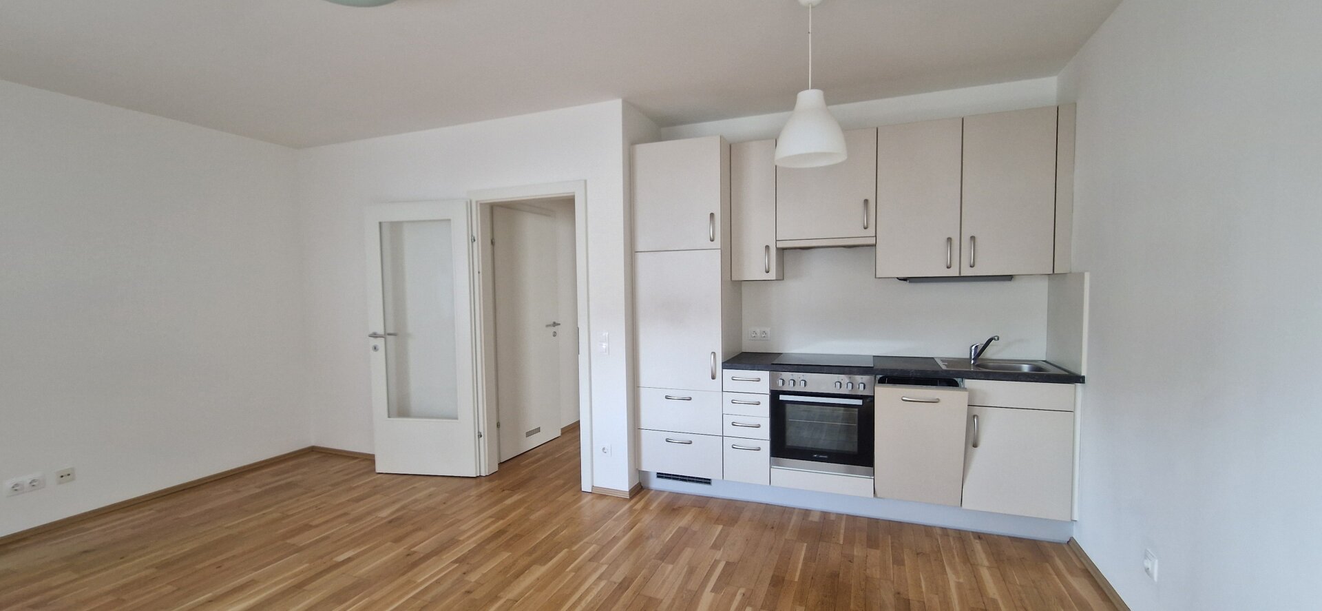 Entzückende 2-Zi-Wohnung mit Balkon im Zentrum