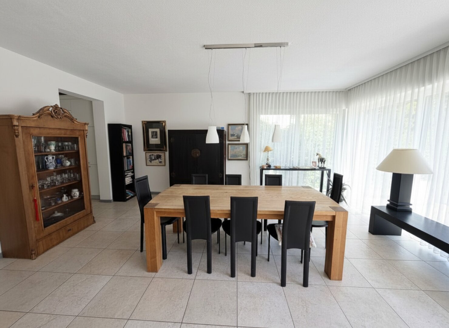 Moderne Eleganz trifft Naturidylle – energieeffizientes Einfamilienhaus mit großzügiger Terrasse in der Hinterbrühl