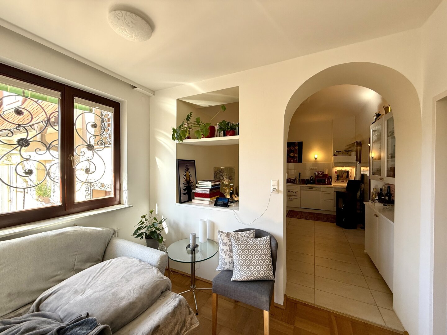 Der Sommer kommt bestimmt! Landhausstil mit 2 Wohneinheiten - lichtdurchflutet!